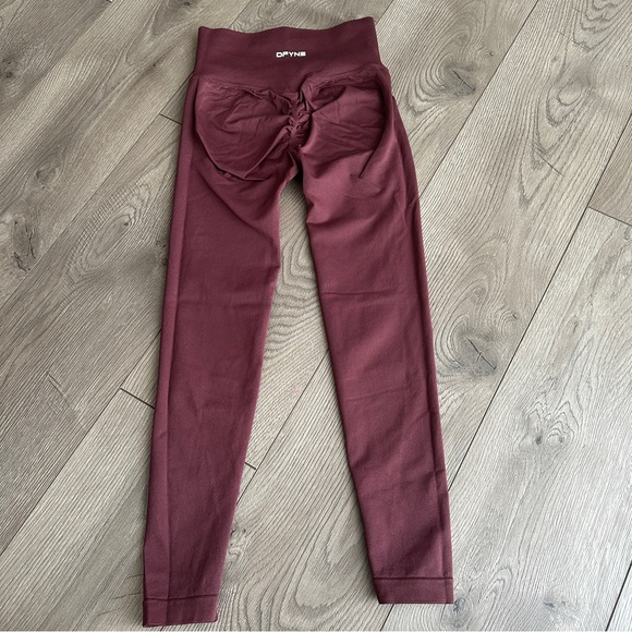 DFYNE Dynamic leggings
scrunch bum size Small - Picture 5 of 10